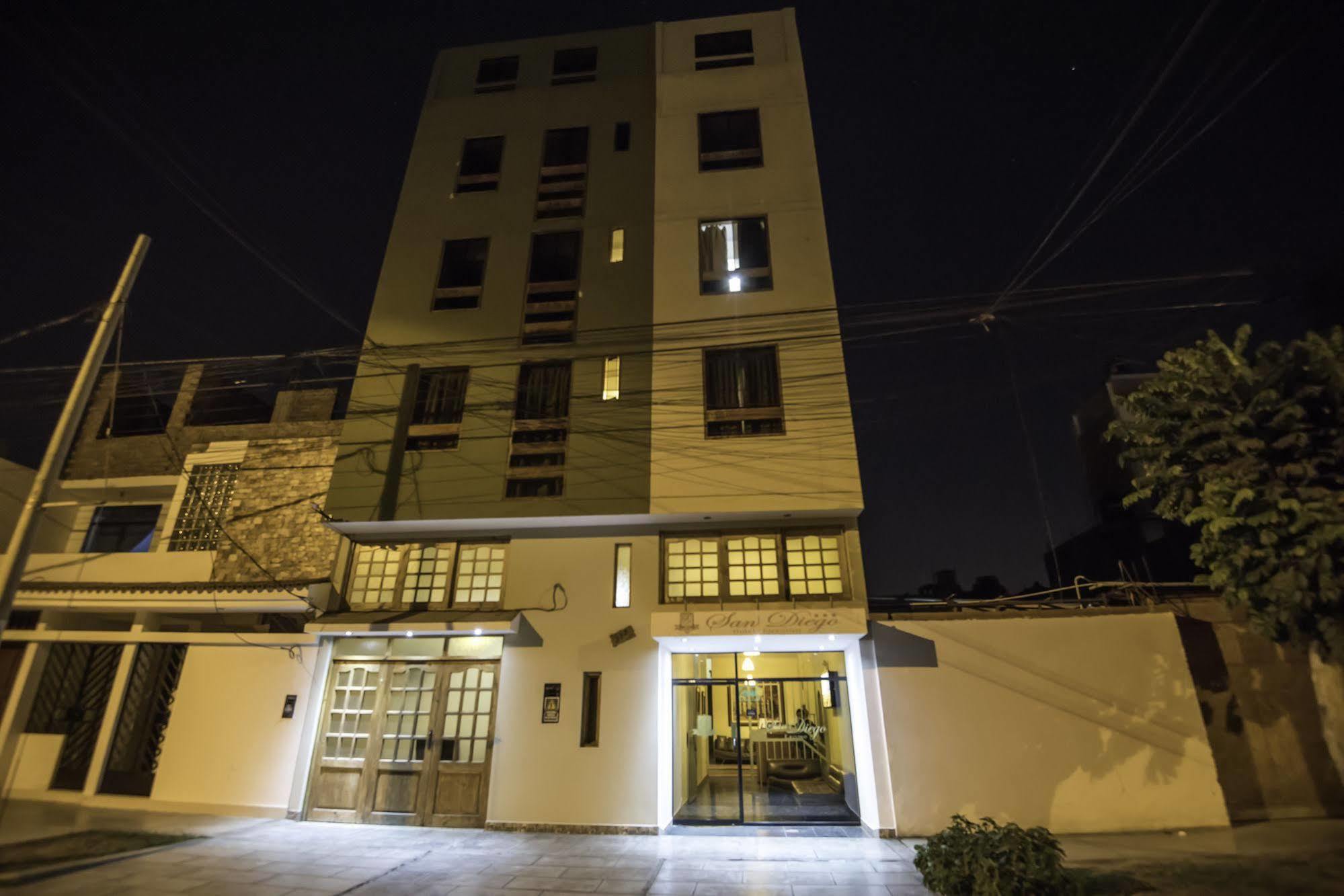 Hotel Ejecutivo San Diego Trujillo Exterior foto